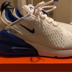 Selling Nike Air Max Blue/White size 8.5. Only worn them once.